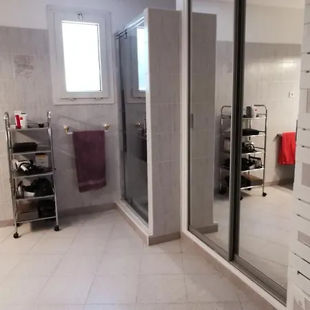 Hotel La Nimoise *